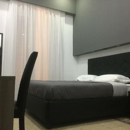 Mb95 - Mezzocannone Luxurious Bed&Breakfast Neapel Exteriör bild
