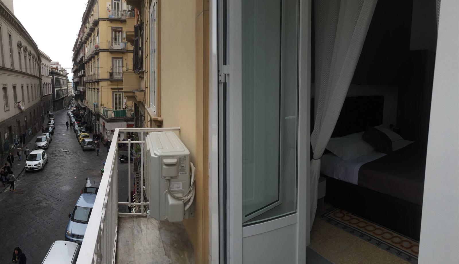 Mb95 - Mezzocannone Luxurious Bed&Breakfast Neapel Exteriör bild